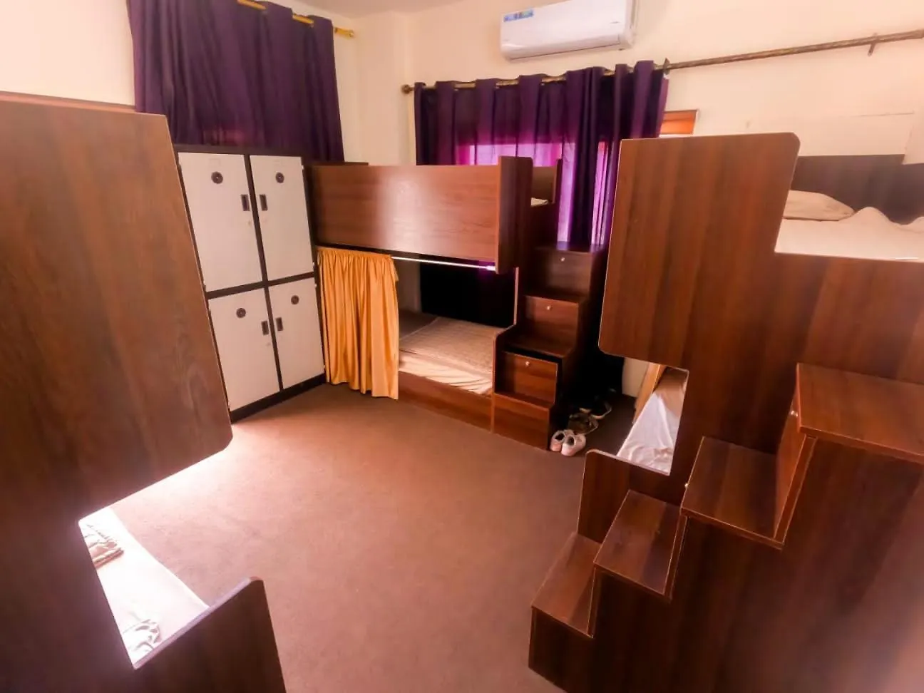 Pizza Street Hostel Aqaba