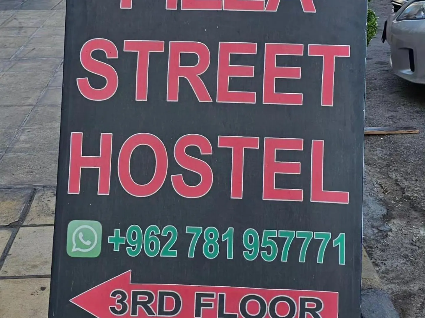 Pizza Street Hostel