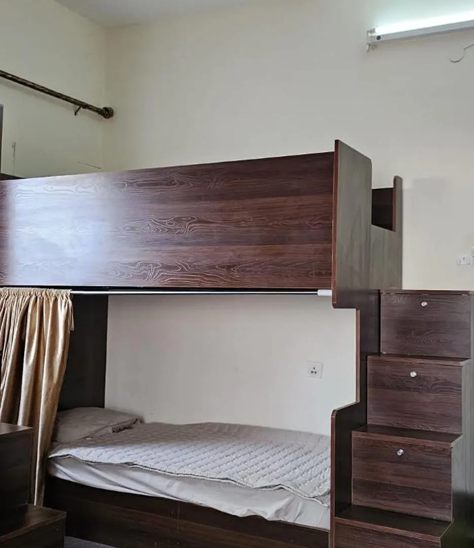 Pizza Street Hostel Aqaba 0*,